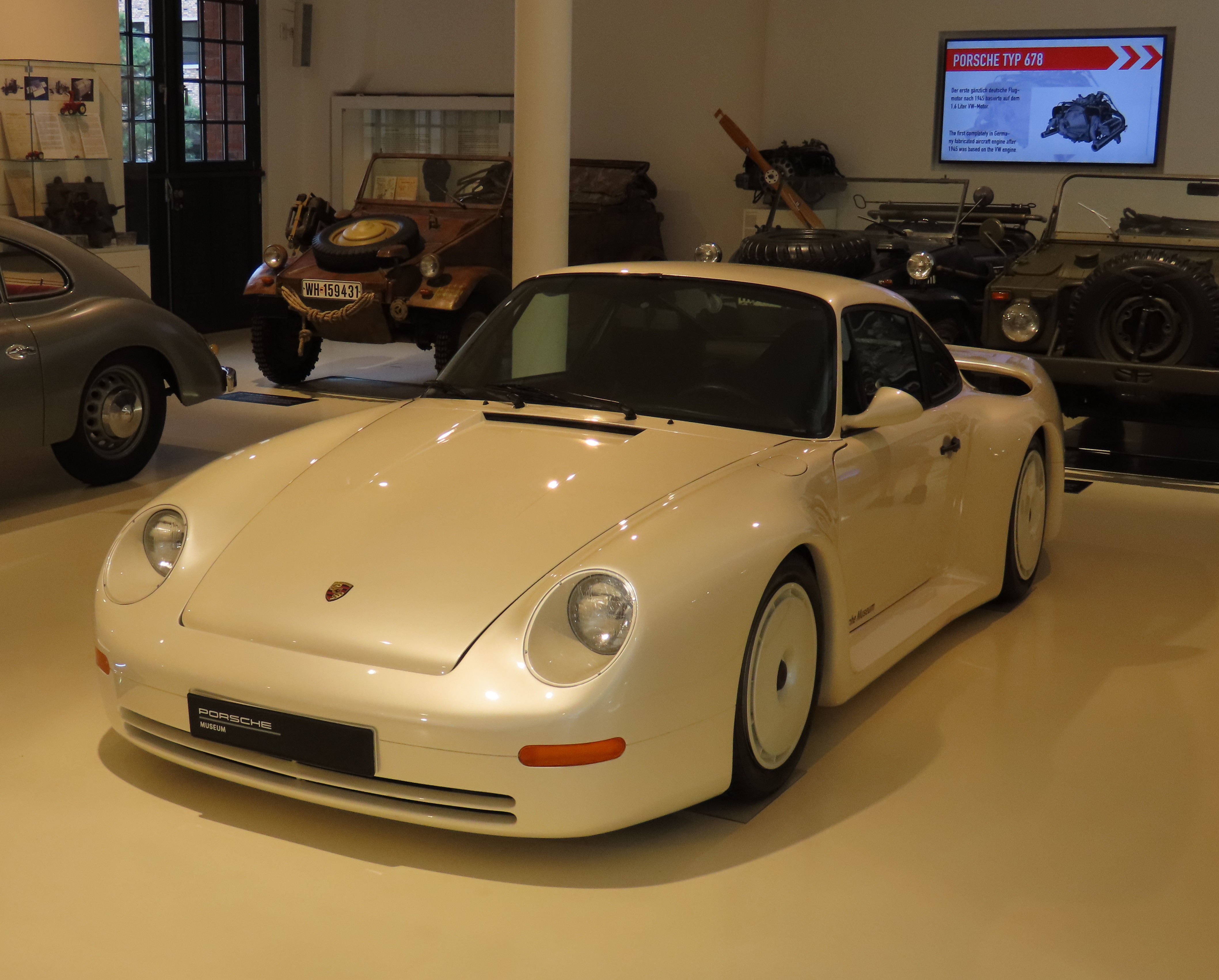 Ad Meskens, Porsche 959 Prototype Group B at Hamburg Prototyp Museum, 2024, Wikimedia Commons, CC BY-SA 4.0.
